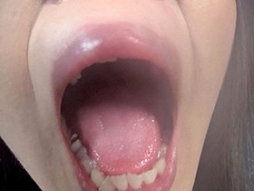 ヴァーチャル口臭嗅ぎ　サンプル画像07